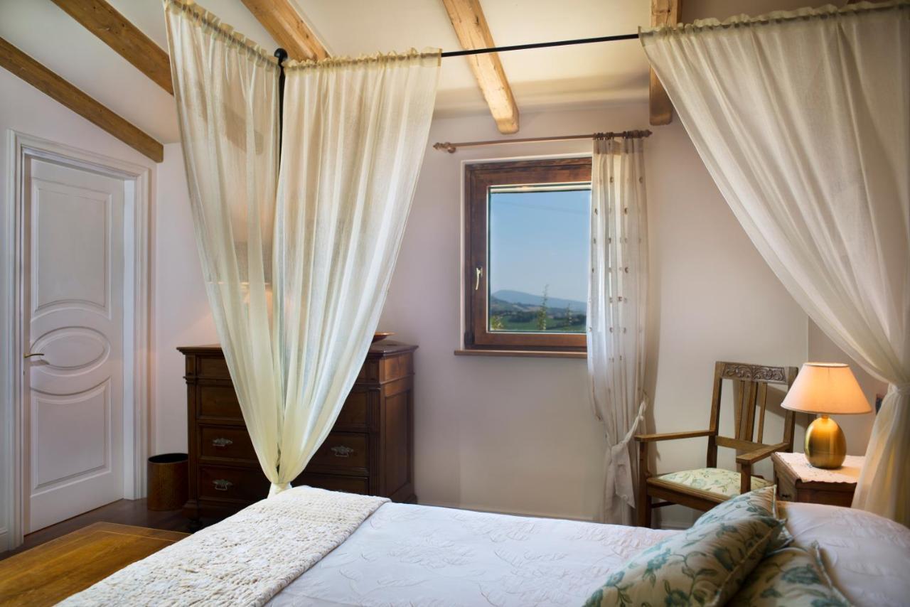 Maison d'hôtes L'Antigo Granaro à Agugliano Extérieur photo