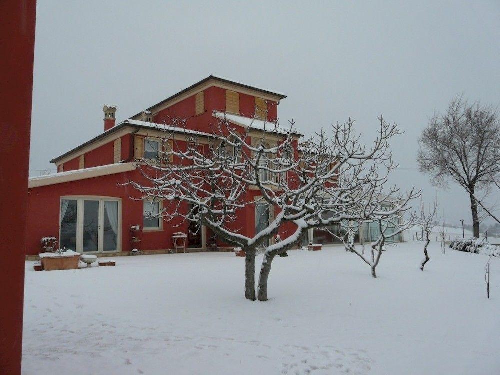 Maison d'hôtes L'Antigo Granaro à Agugliano Extérieur photo