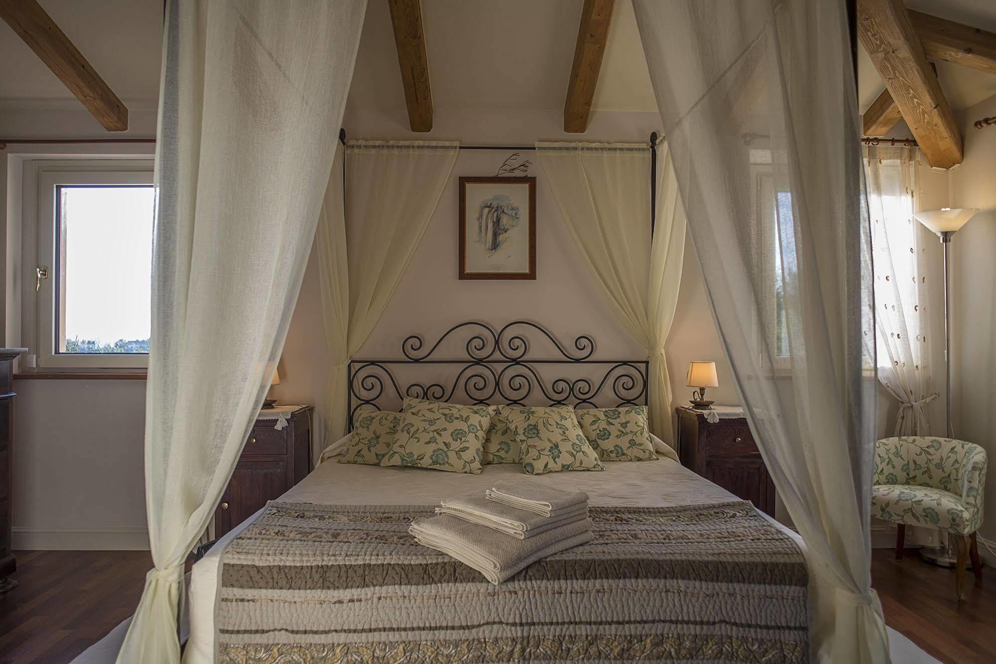 Maison d'hôtes L'Antigo Granaro à Agugliano Extérieur photo
